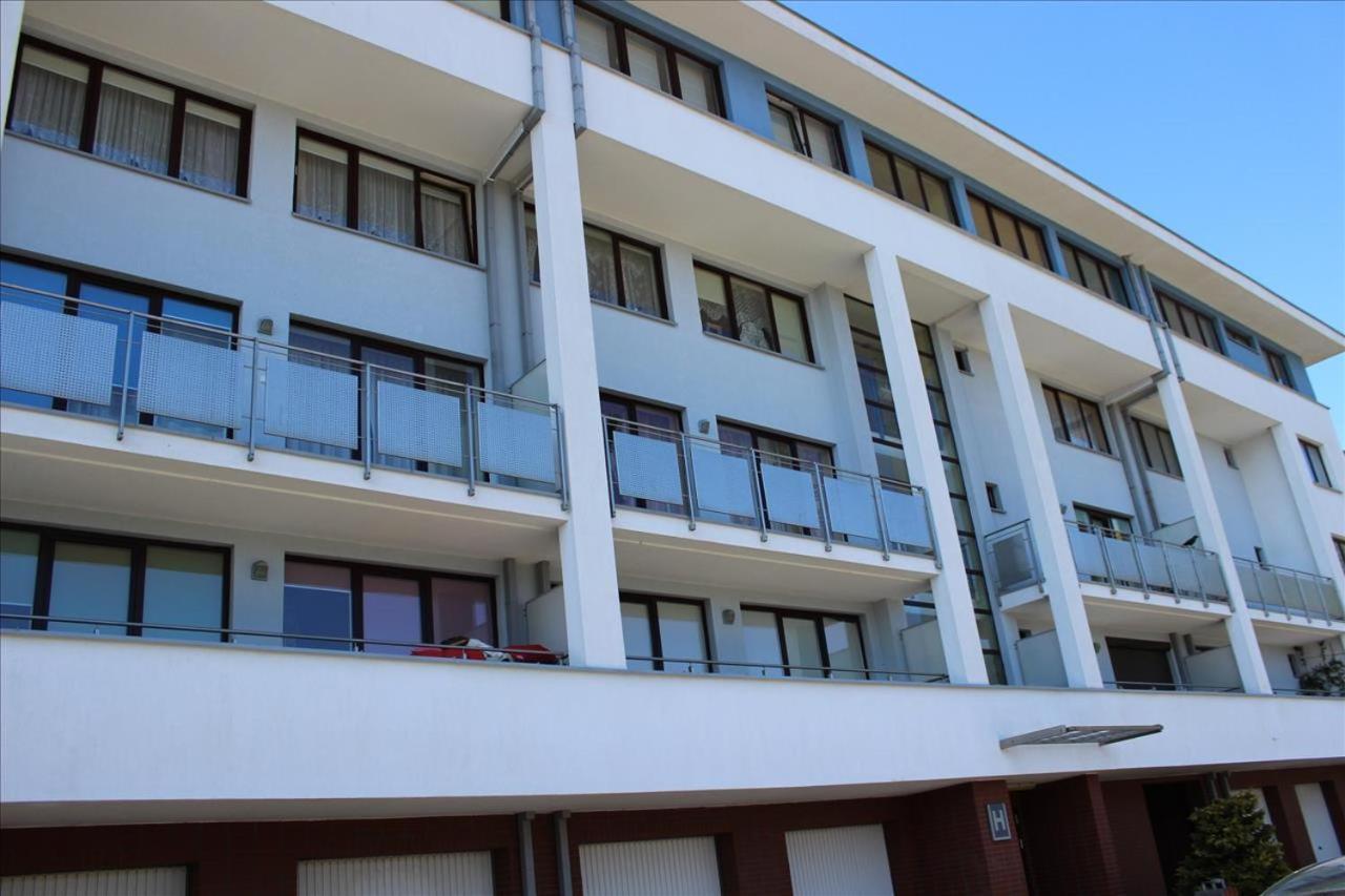 Apartament Sloneczny Wylotowa Kołobrzeg Exterior foto